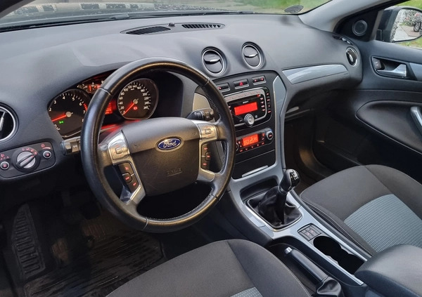 Ford Mondeo cena 25500 przebieg: 171500, rok produkcji 2011 z Łańcut małe 254